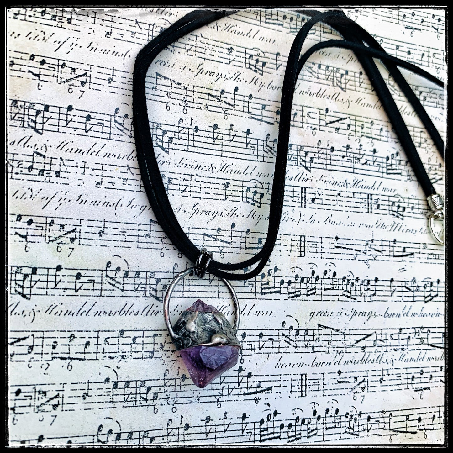Piccola Strega ~ Tiny Witch ~ Amethyst stackable necklaces ~ festival