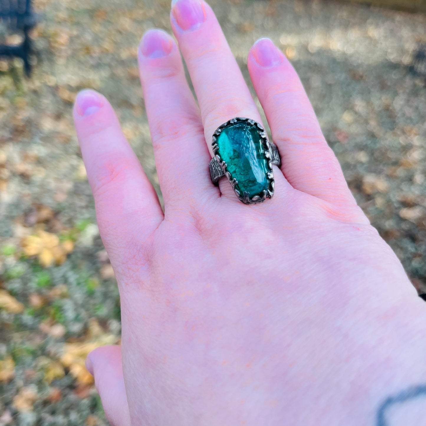 Green Stained Glass Coffin Ring ~ Size 7 1/2